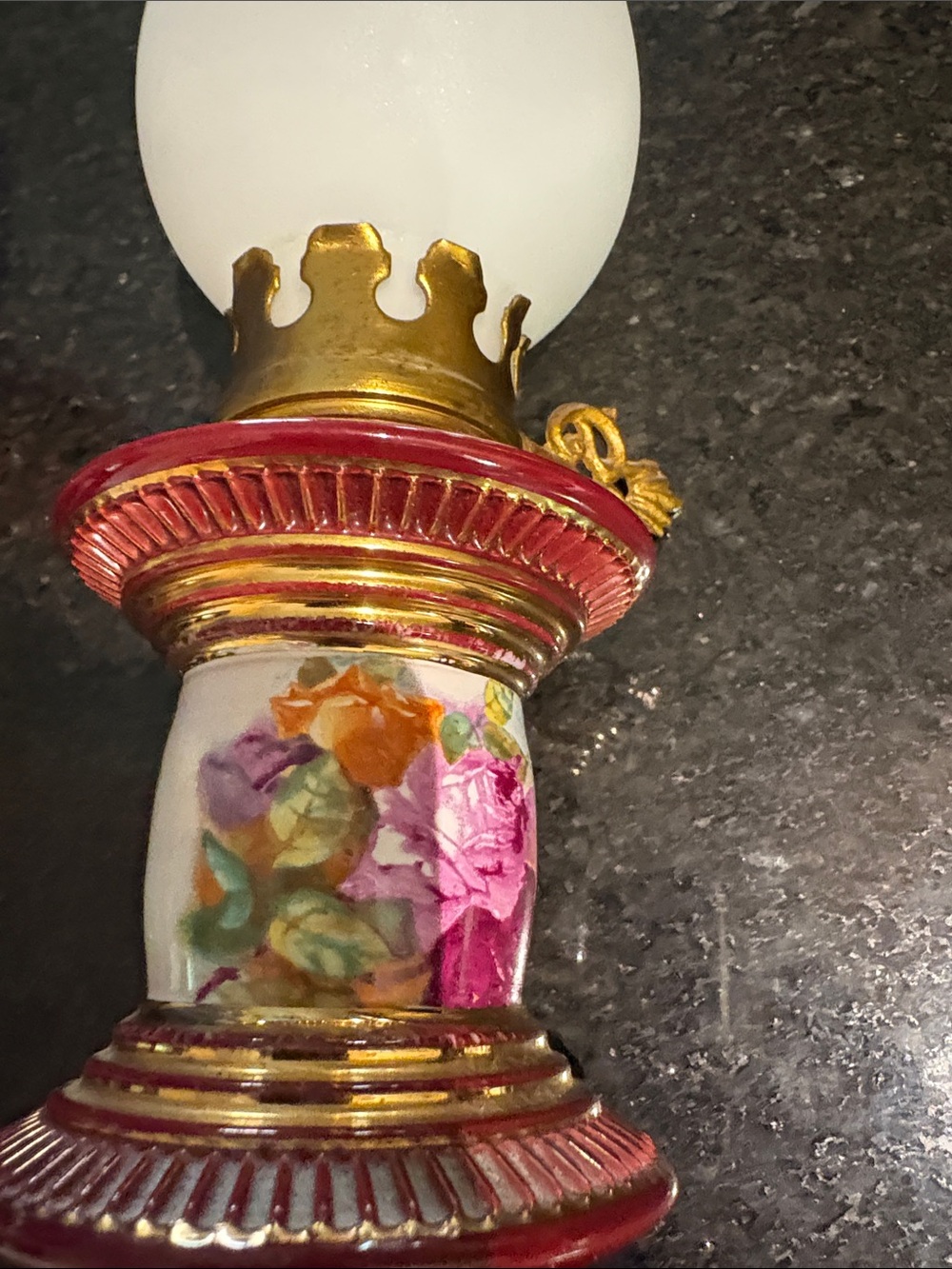 Lamp - Picture 2 of 4
